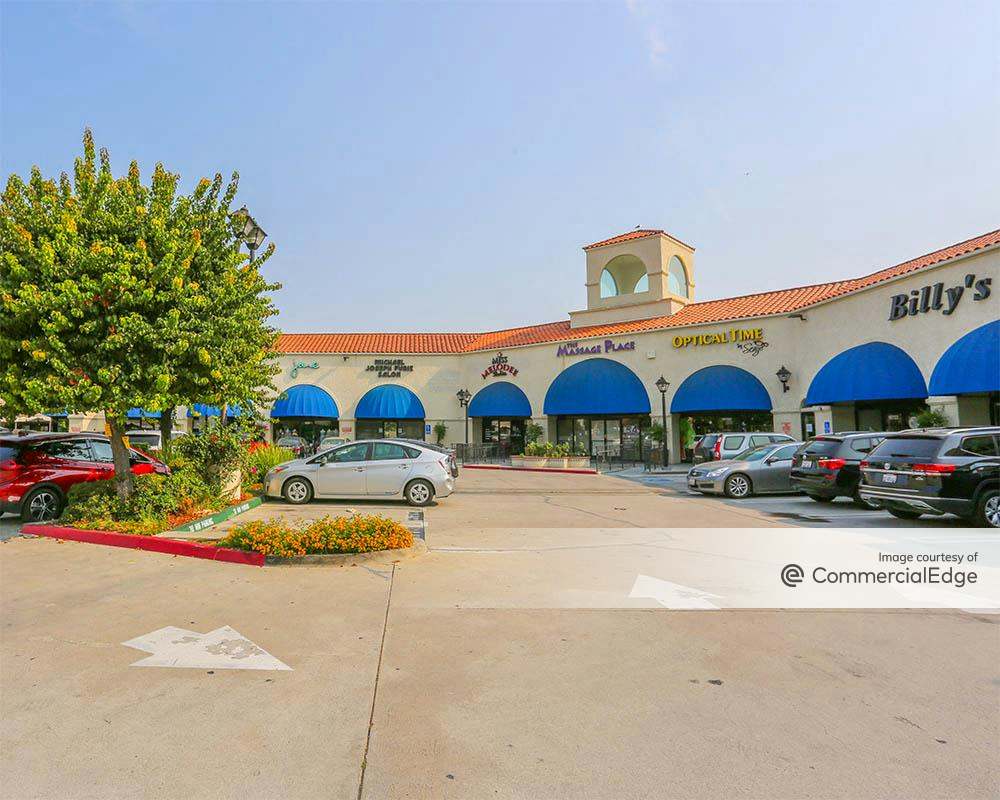 Tarzana Village 18711 Ventura Blvd, Tarzana, CA Retail Space